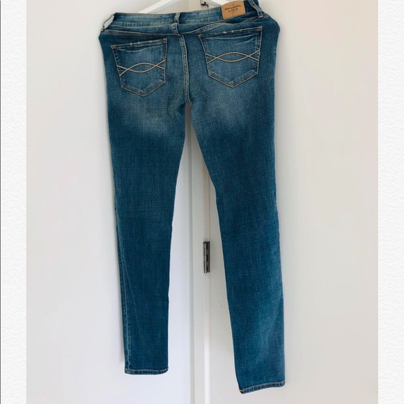 Brand new A&F jegging- Skinny type -Size 27 - Picture 2 of 2